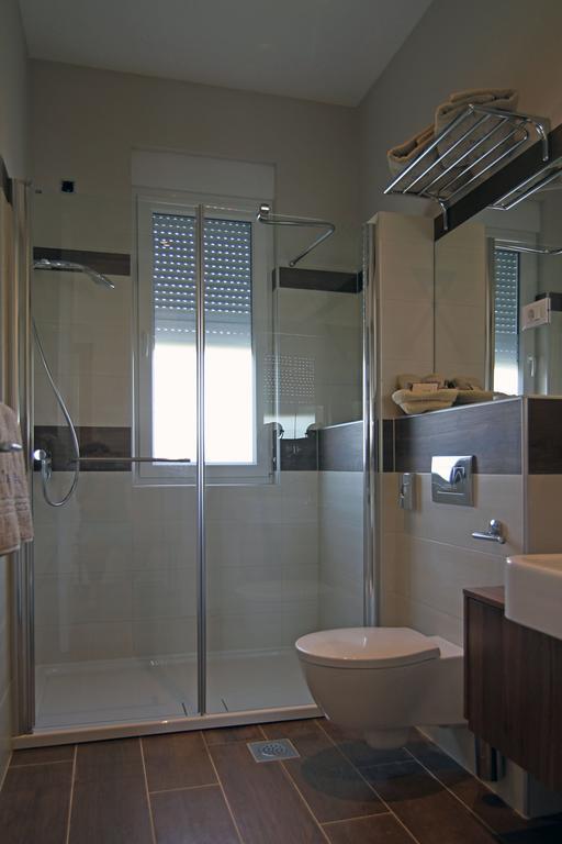 Rooms Villa Oasiss Vinkuran Phòng bức ảnh